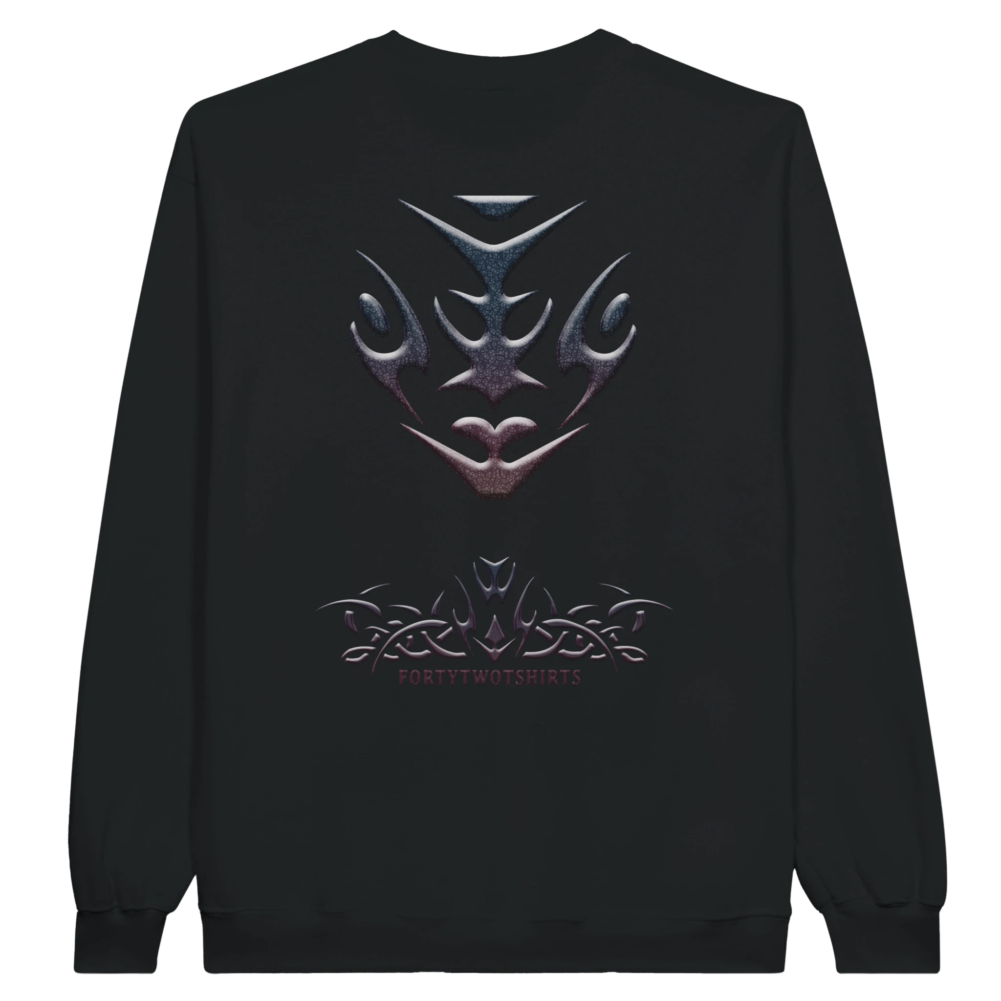 Sudadera negra con diseño tribal abstracto y tonalidades metalizadas, destacando una figura artística única. Ideal para quienes buscan un estilo moderno y conceptual.